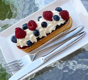 Fashion эклер Berries Fashion эклер Berries